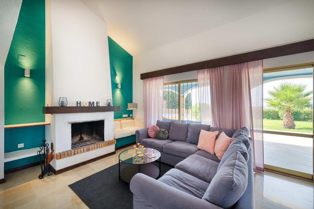 Villa Mimosa Sleeps 8 With Heated Pool Santa Fe de los Boliches المظهر الخارجي الصورة