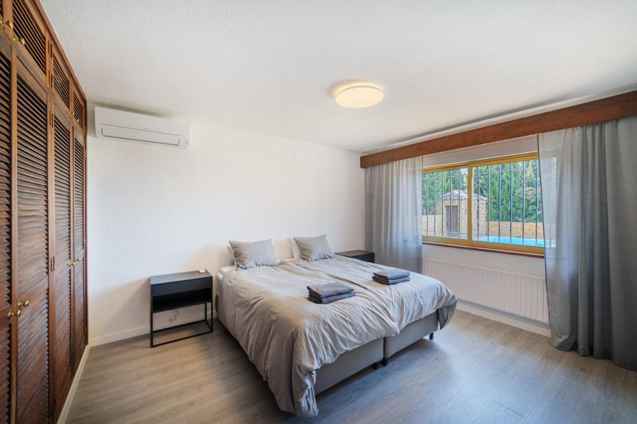 Villa Mimosa Sleeps 8 With Heated Pool Santa Fe de los Boliches المظهر الخارجي الصورة